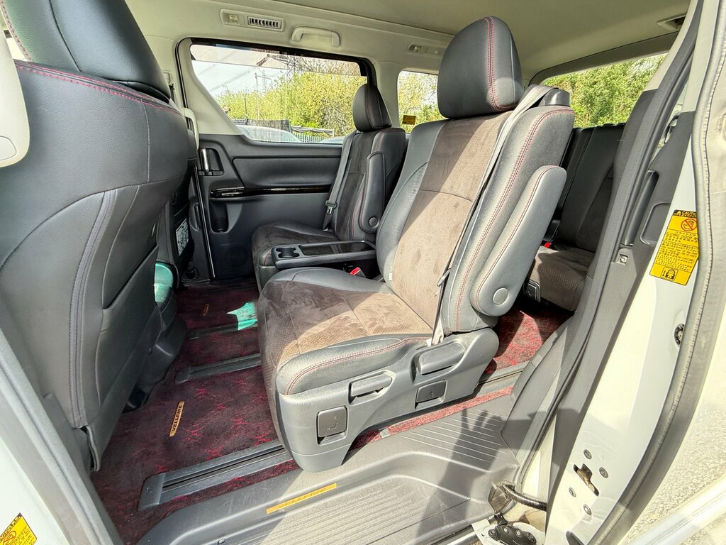 Toyota Vellfire 6 Hybrids Available Black #47
