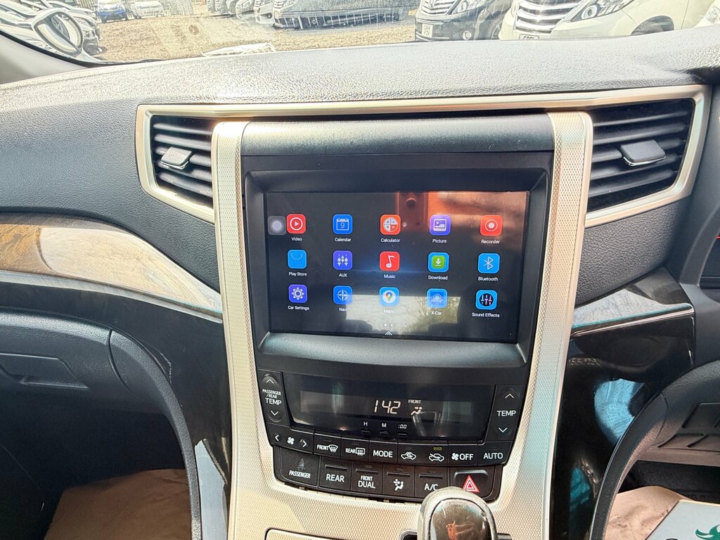 Toyota Vellfire 6 Hybrids Available Black #36