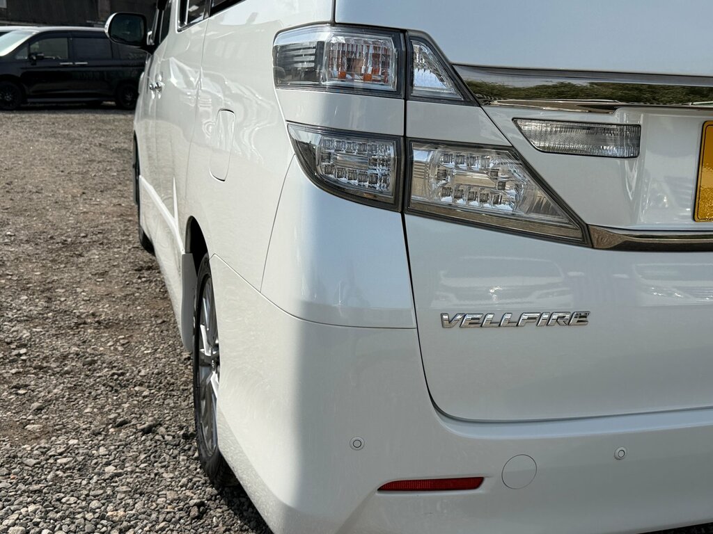 Toyota Vellfire 6 Hybrids Available Black #20