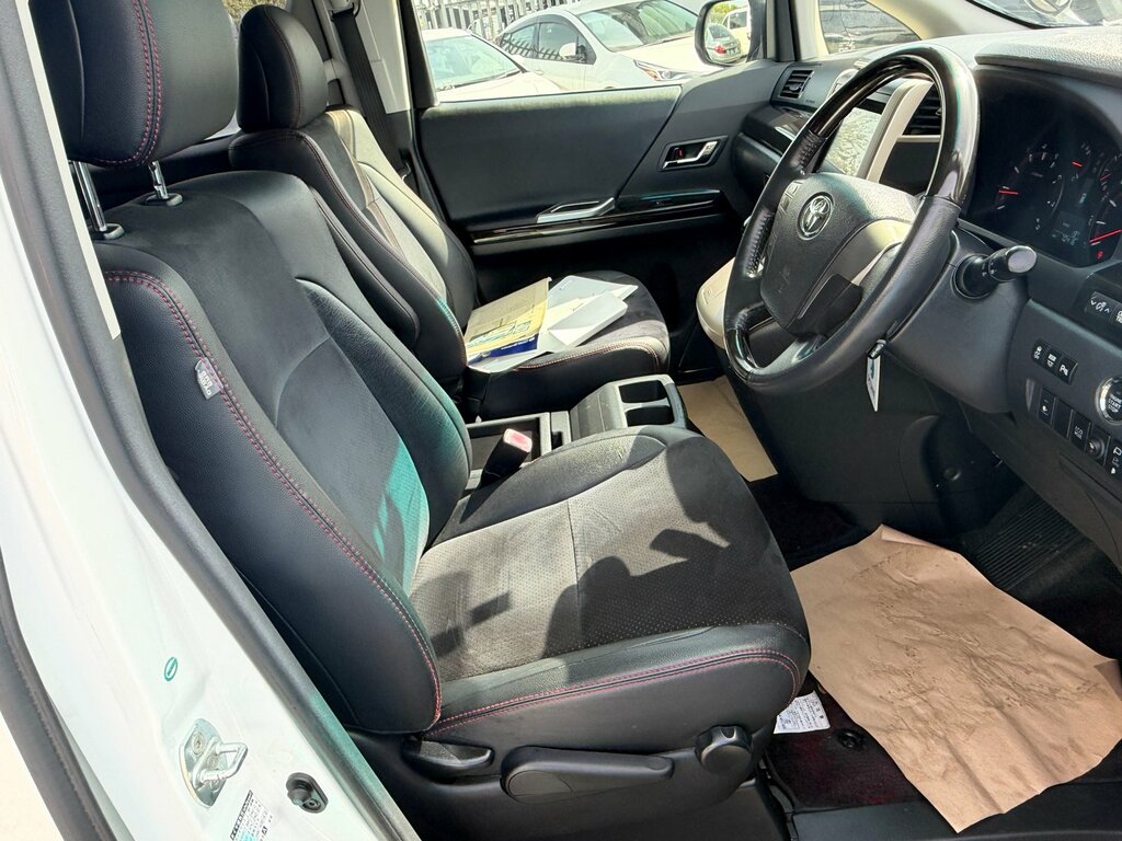 Toyota Vellfire 6 Hybrids Available Black #24