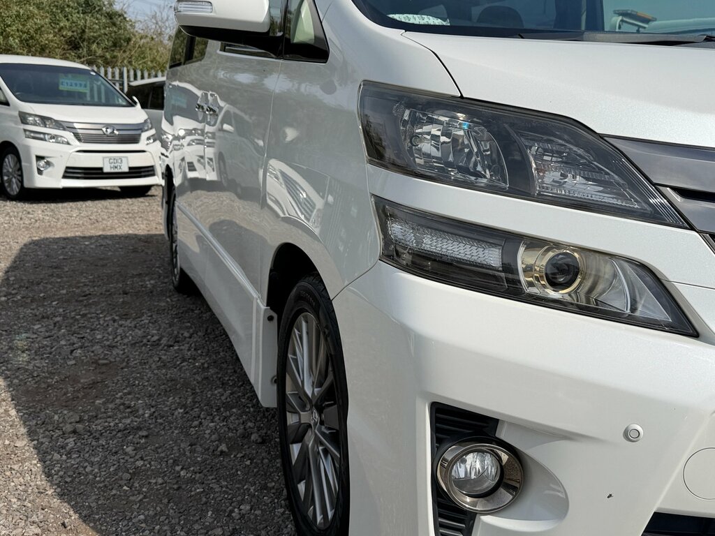 Toyota Vellfire 6 Hybrids Available Black #14