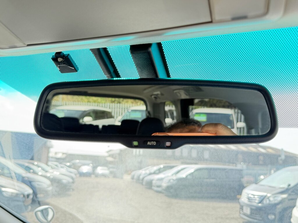 Toyota Vellfire 6 Hybrids Available Black #54