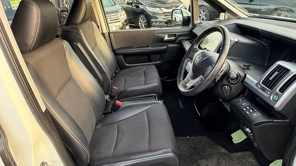 Honda StepWagon Spada 2.0 8 Seater Carplay Ulez Black #39