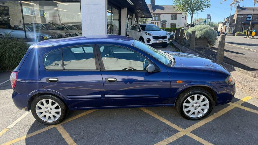 Nissan Almera Hatchback Black #15