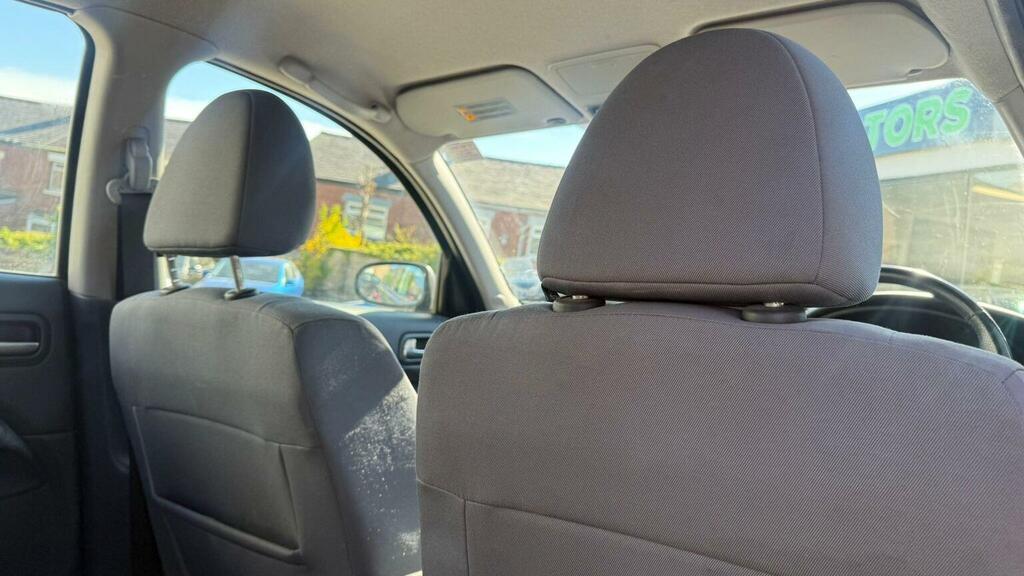 Nissan Almera Hatchback Black #41