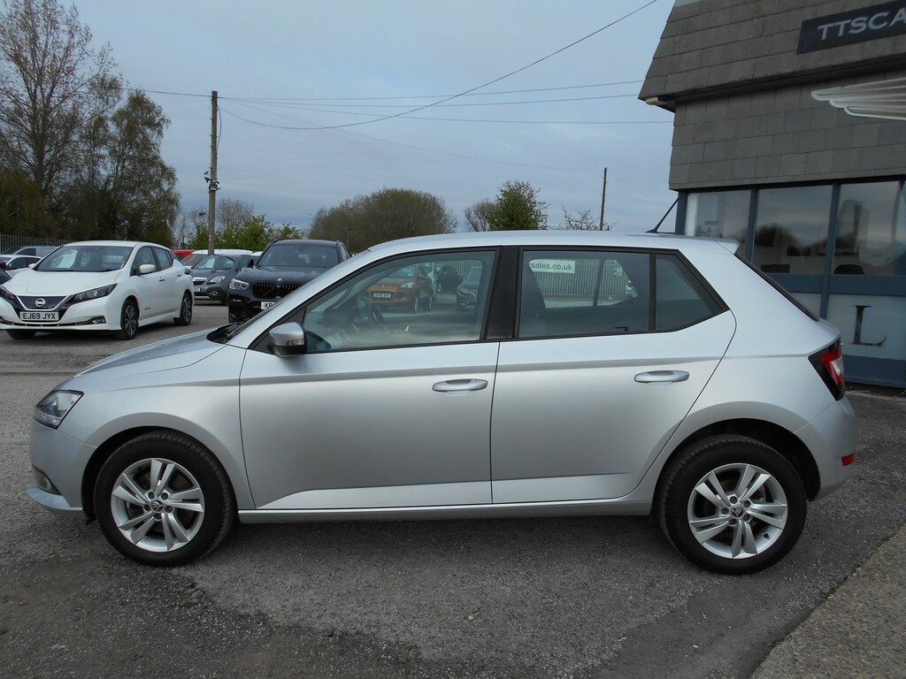 Skoda Fabia Hatchback 1.0 Tsi Se 201919 Silver #3