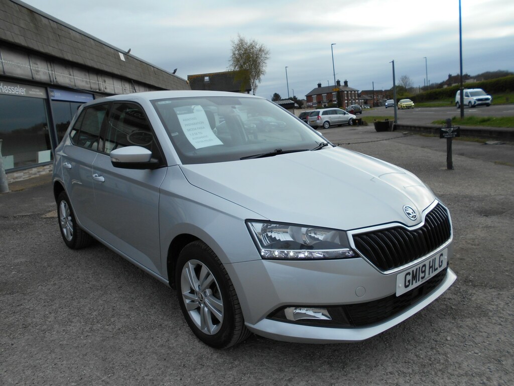 Skoda Fabia Hatchback 1.0 Tsi Se 201919 Silver #2