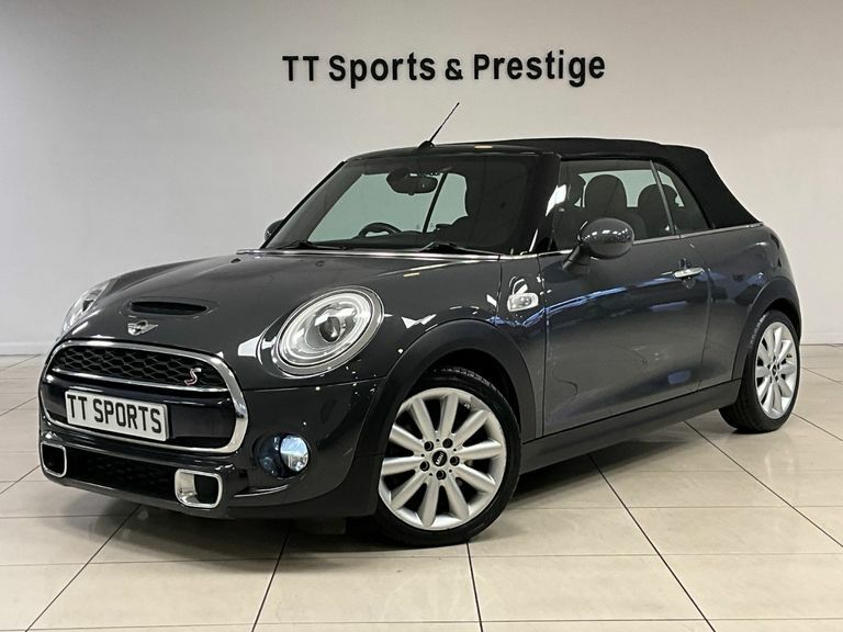 Mini Convertible 2.0 Cooper S 2Dr, 17 Alloys, Half Leather, Chili Grey