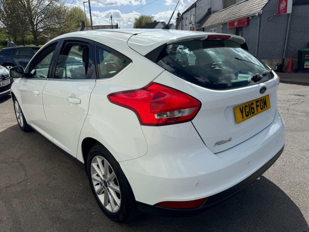 Ford Focus Hatchback 1.5 Tdci Titanium Euro 6 Ss 2016 YG16FOM White #4