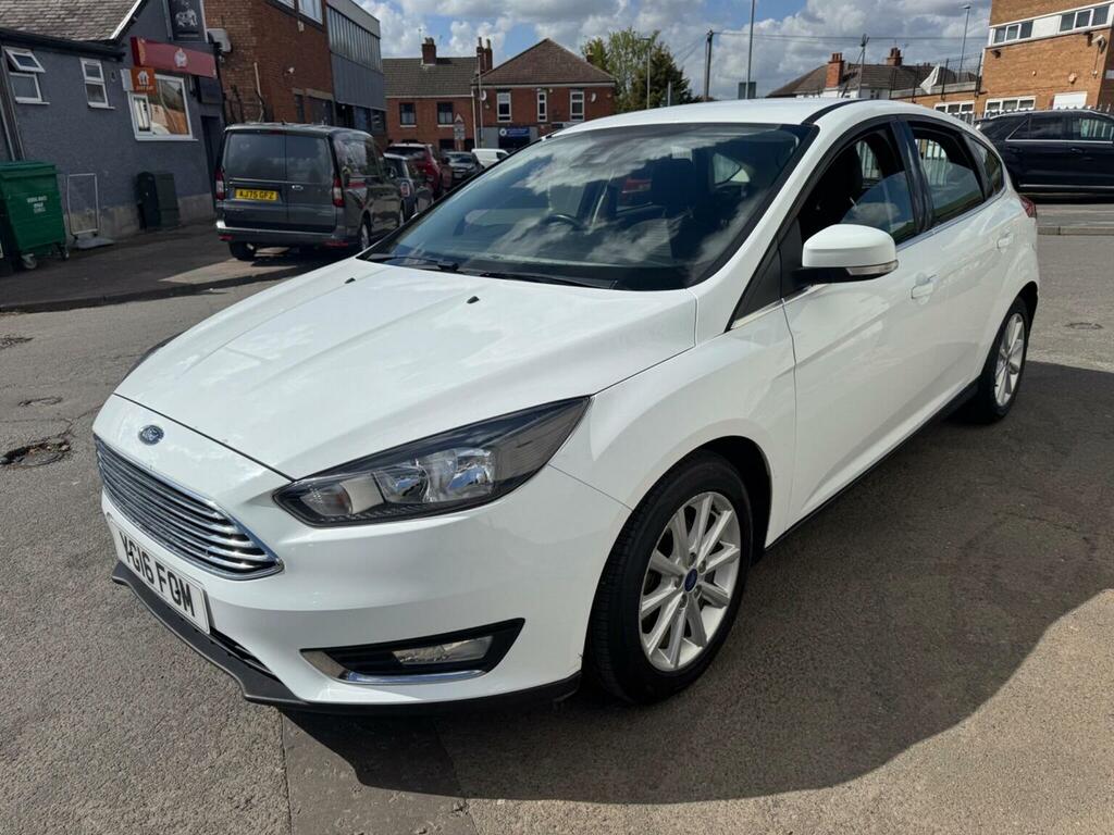 Ford Focus Hatchback 1.5 Tdci Titanium Euro 6 Ss 2016 YG16FOM White #5