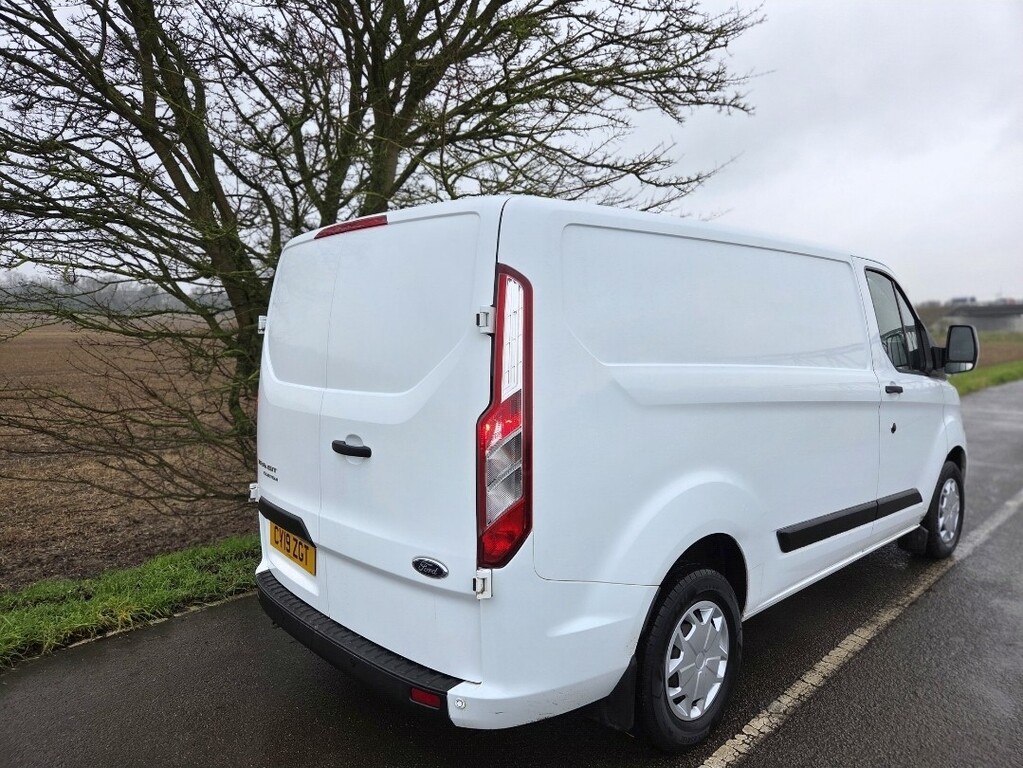Ford Transit Custom Panel Van 2.0 280 Ecoblue Trend 2019 CY19ZGT White #5
