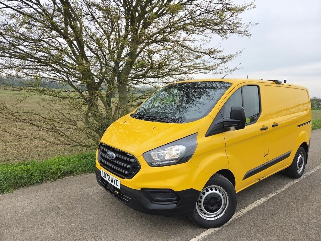 Ford Transit Custom Panel Van 2.0 Transit Custom Leader Van 340 L1 2.0 Yellow