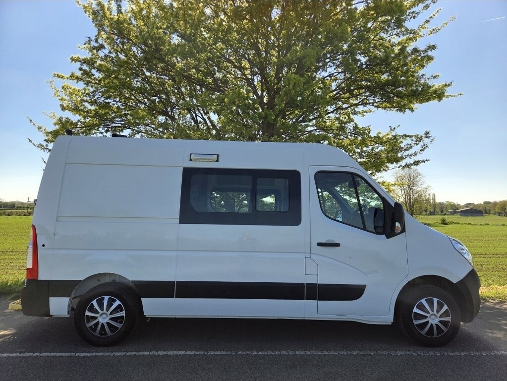 Vauxhall Movano Panel Van 2.3 Cdti 3500 2018 BC18VEY White #2