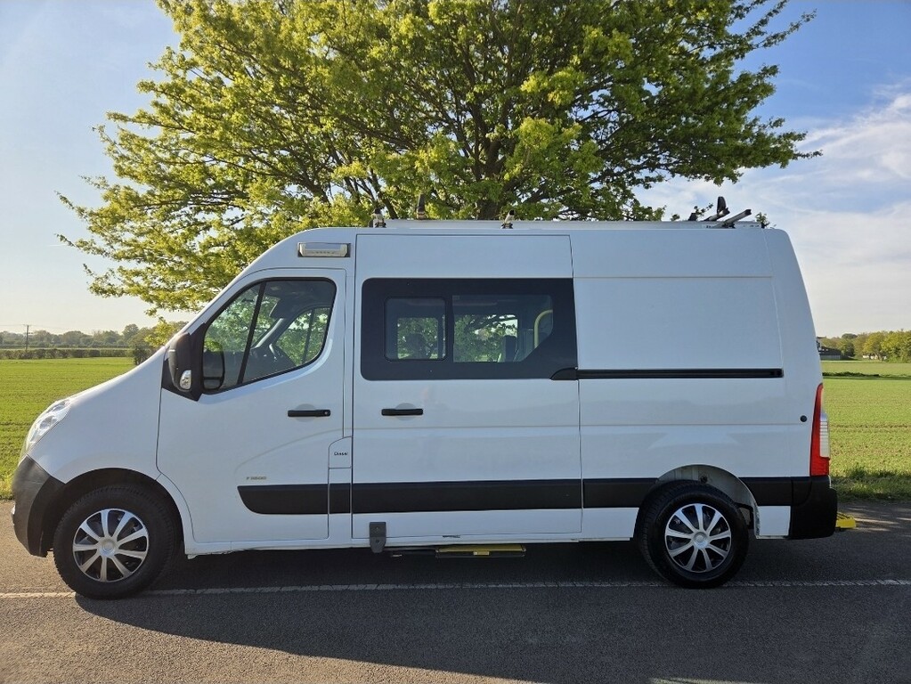 Vauxhall Movano Panel Van 2.3 Cdti 3500 2018 BD68MWX White #2
