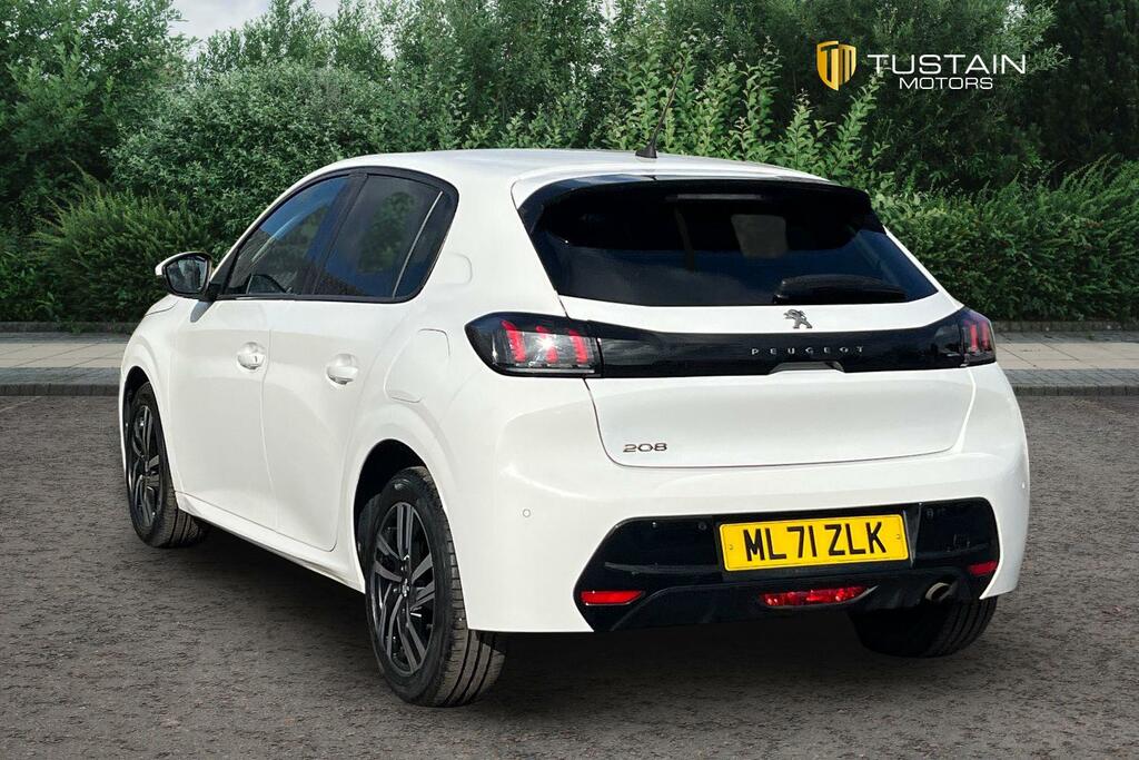 Peugeot 208 Peugeot 208 1.2 Puretech Allure Hatchback P... ML71ZLK  #4