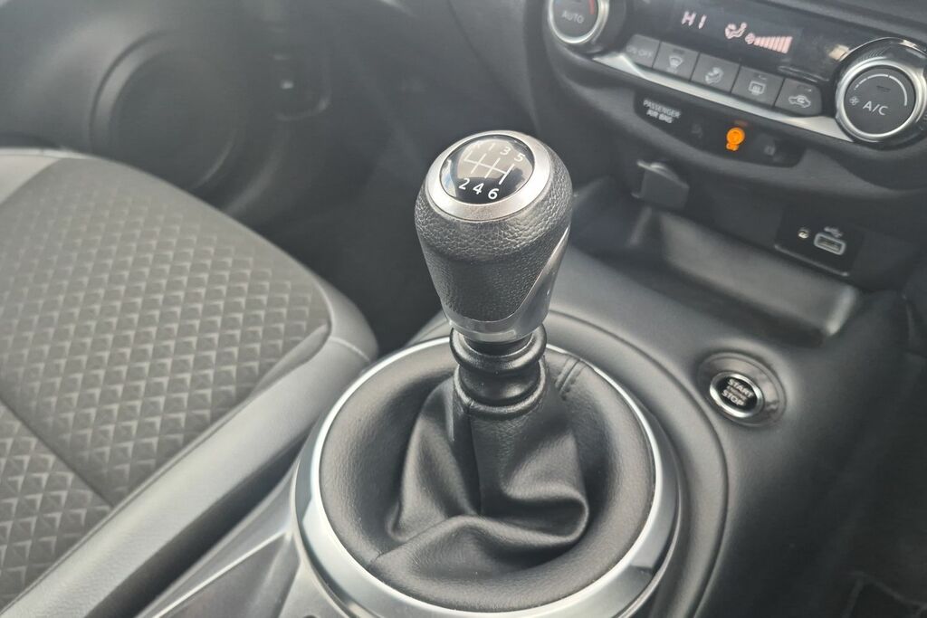Nissan Juke Nissan Juke 1.0 Dig T N Connecta Suv DY24FGM #5