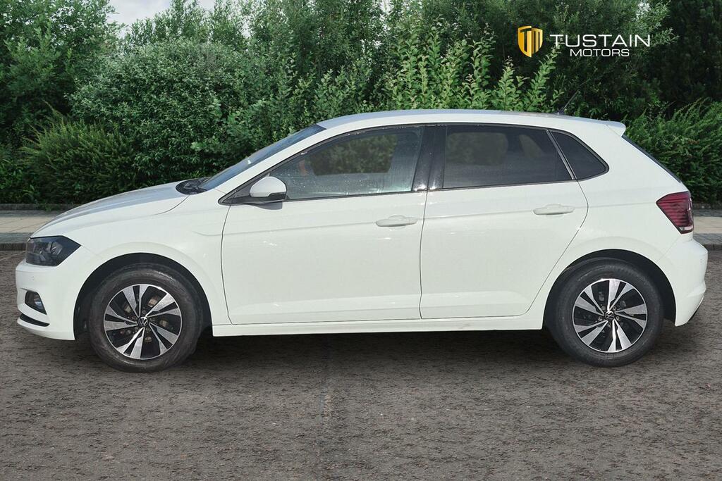 Volkswagen Polo Volkswagen Polo 1.0 Evo Match Hatchback Pet... White
