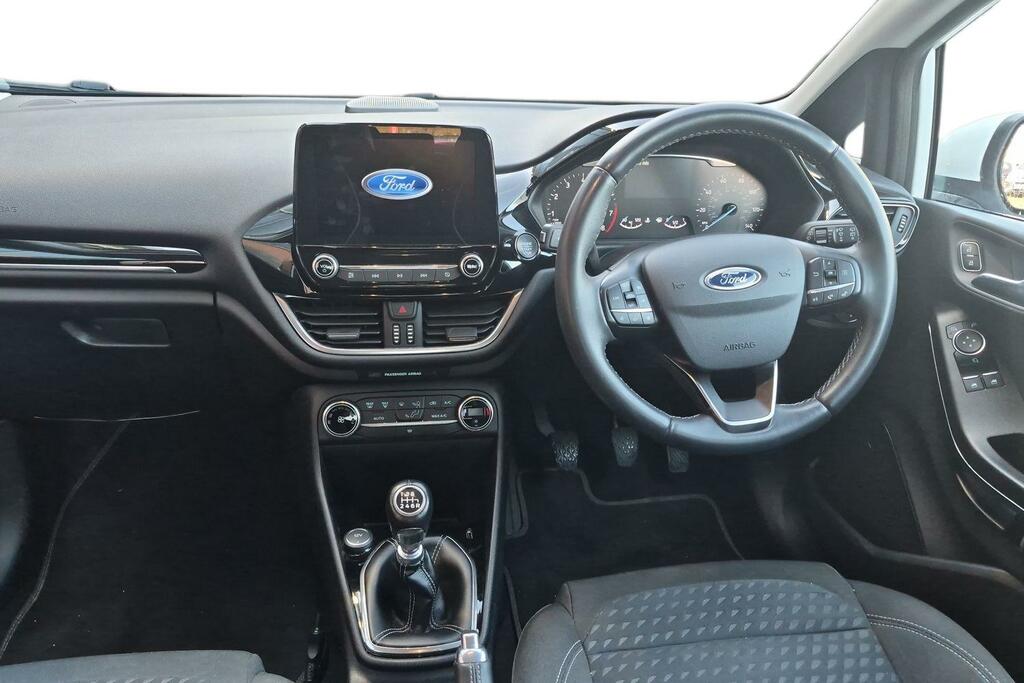 Ford Fiesta Ford Fiesta 1.0T Ecoboost Titanium Hatchback 5D... SD67BYA White #4