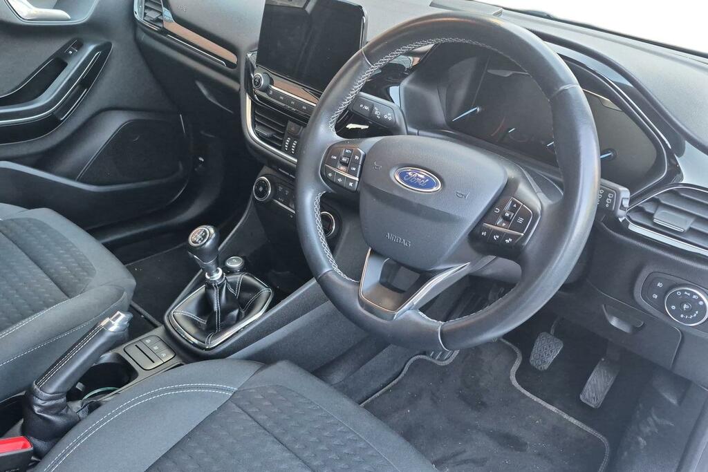 Ford Fiesta Ford Fiesta 1.0T Ecoboost Titanium Hatchback 5D... SD67BYA White #2