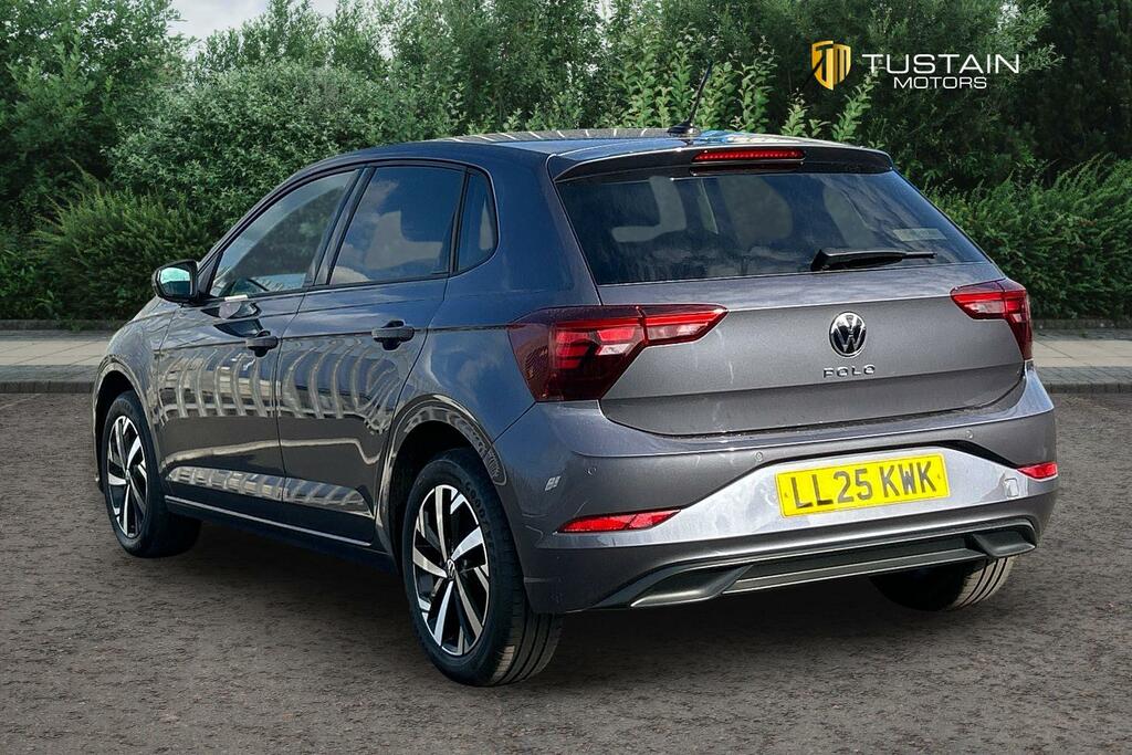 Volkswagen Polo Volkswagen Polo 1.0 Tsi Match Hatchback Pet... LL25KWK #3