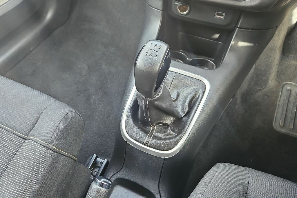 Citroen C3 Citroen C3 1.2 Puretech Plus Hatchback Petr... MT24WVK #6