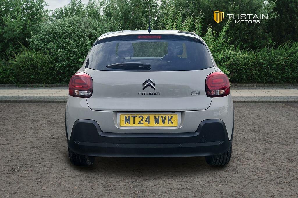Citroen C3 Citroen C3 1.2 Puretech Plus Hatchback Petr... MT24WVK #3