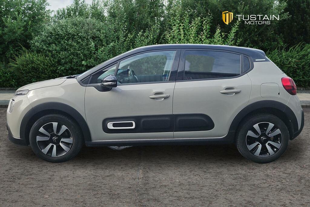 Citroen C3 Citroen C3 1.2 Puretech Plus Hatchback Petr...