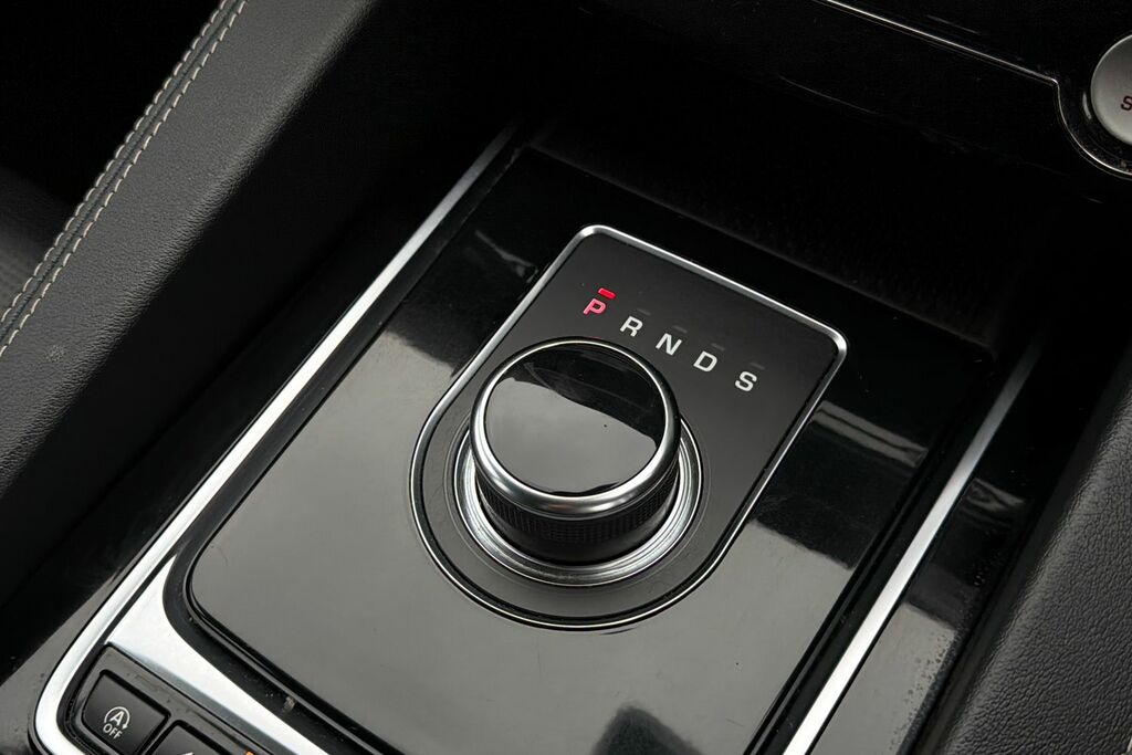 Jaguar F-Pace Jaguar F Pace 2.0 D180 R Sport Suv A...  #6