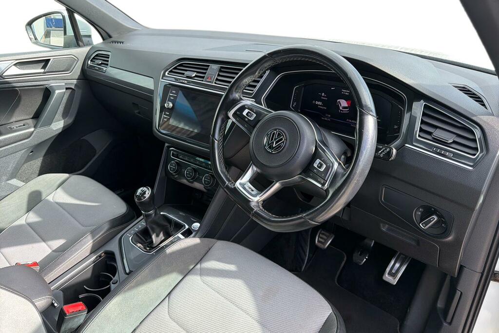 Volkswagen Tiguan Volkswagen Tiguan 2.0 Tdi R Line Tech Suv D... SH69WHZ  #2