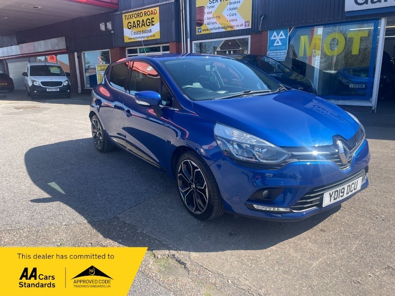 Renault Clio Iconic Tce Blue