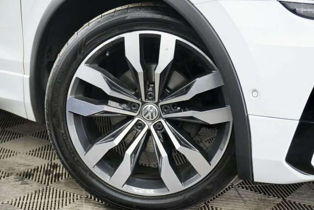 Volkswagen Tiguan 2.0 Tdi R-line Tech Suv Euro 6 SY19KWU White #2