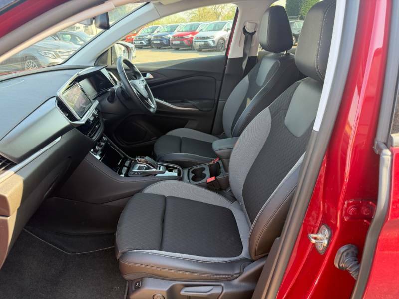 Vauxhall Grandland 1.5 Turbo D Elite - 2021 71 VK71NUP Red #5