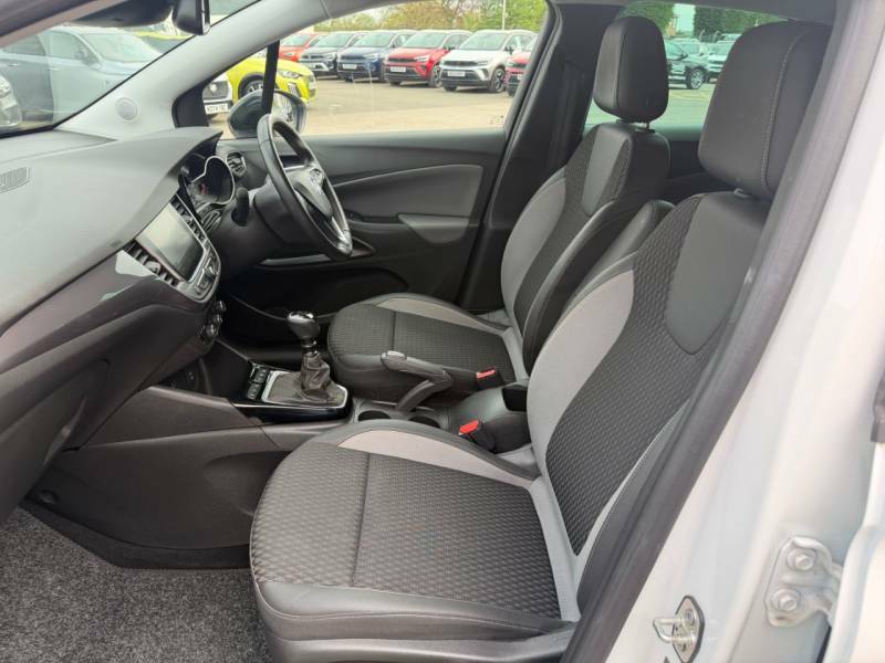 Vauxhall Crossland X 1.2T 130 Elite Nav Start Stop - 2019 69 BF69RNA White #5