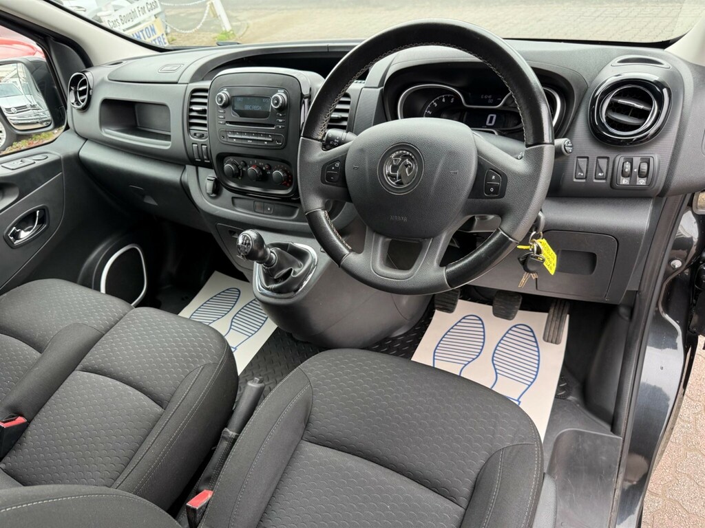 Vauxhall Vivaro 1.6 Cdti 2700 Biturbo Ecotec Sportive L1 H1 Euro 6 DE18LCV Black #3