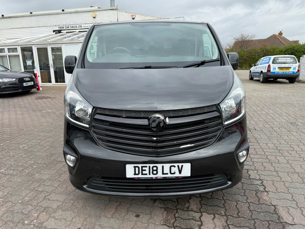 Vauxhall Vivaro 1.6 Cdti 2700 Biturbo Ecotec Sportive L1 H1 Euro 6 DE18LCV Black #2