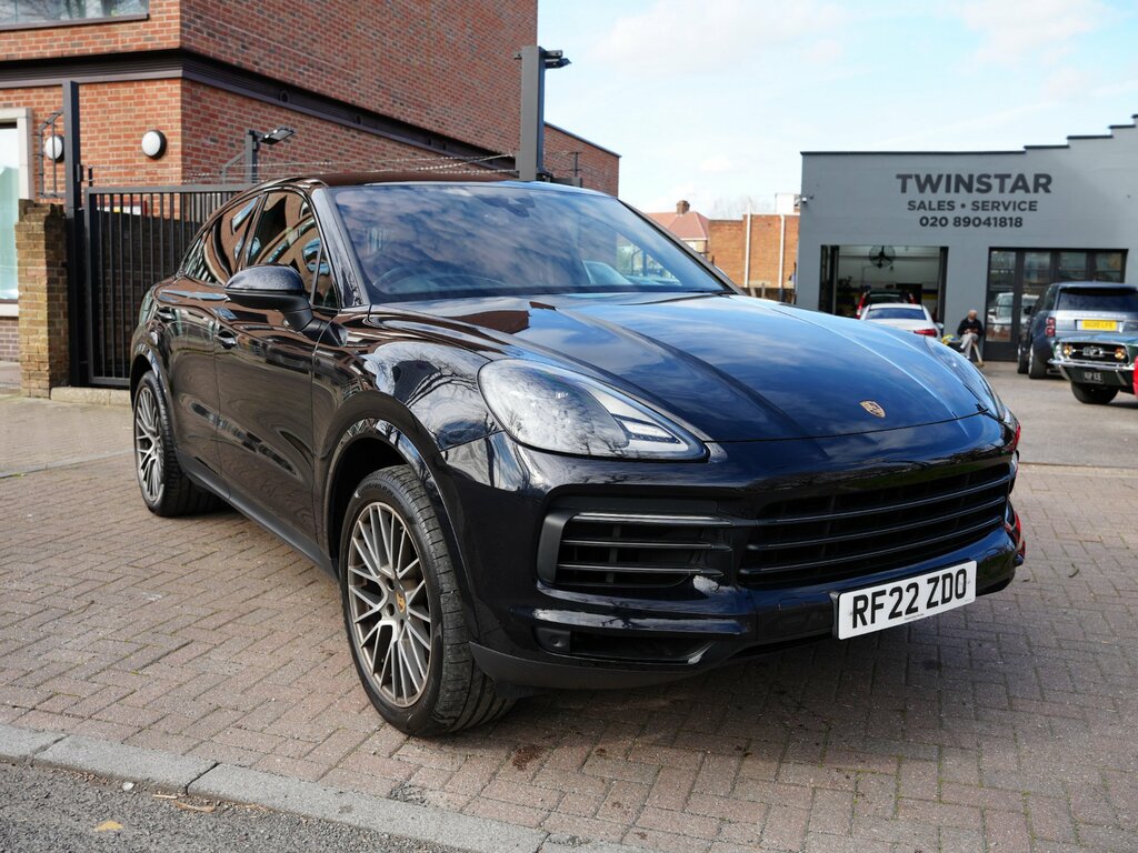 Porsche Cayenne 3.0T V6 Platinum Edition Coupe Tiptroni Black