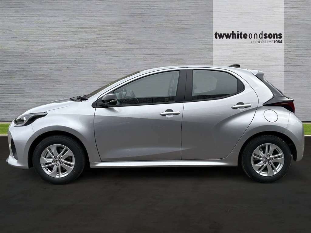 Mazda 2 1.5 Hybrid Centre-line LC26TTE #4