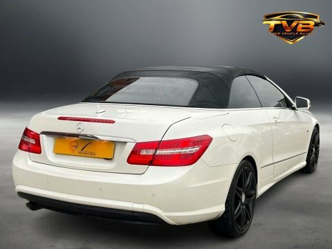 Mercedes-Benz E Class 1.8 E250 Sport LN11UWZ White #4