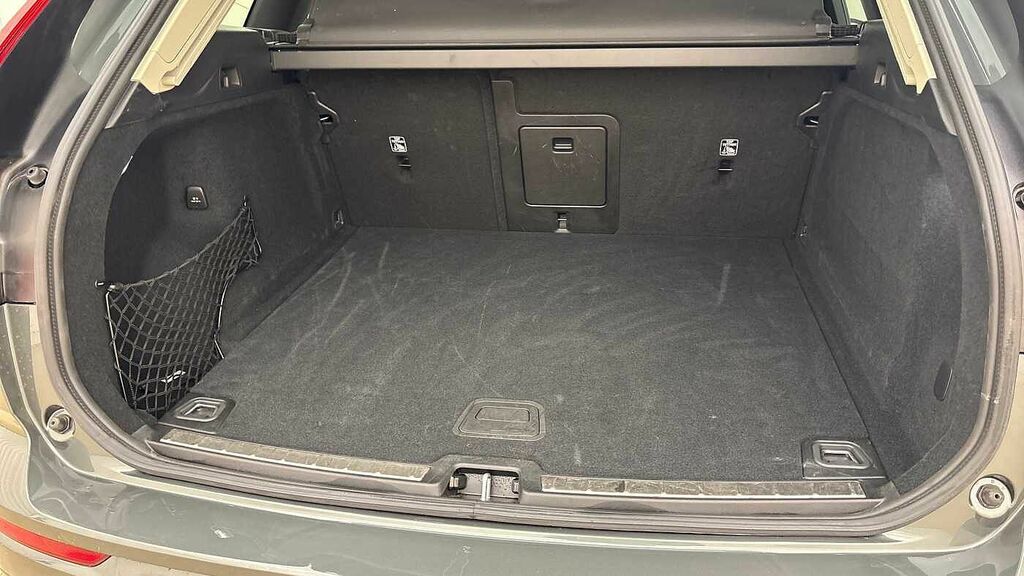 Volvo XC60 Plus, B5 Awd Mild Hybrid, Dark RF25AXG  #5