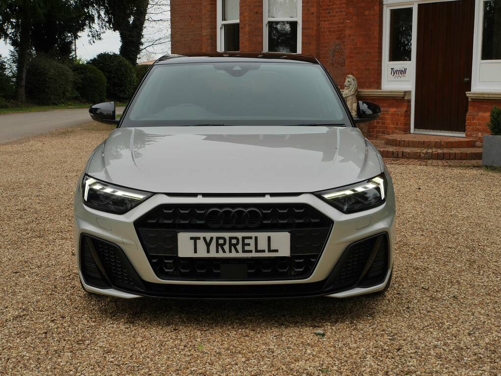 Audi A1 Sportback Tfsi S Line Black Edition KR72OSF Silver #2