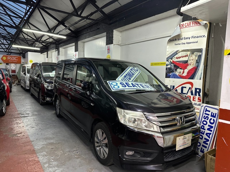 Toyota Estima 8 Seater Toyota BA15XFY White #2