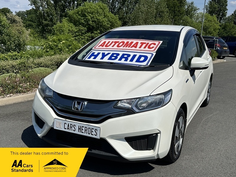Honda Jazz Fit 1.5 Hybrid White