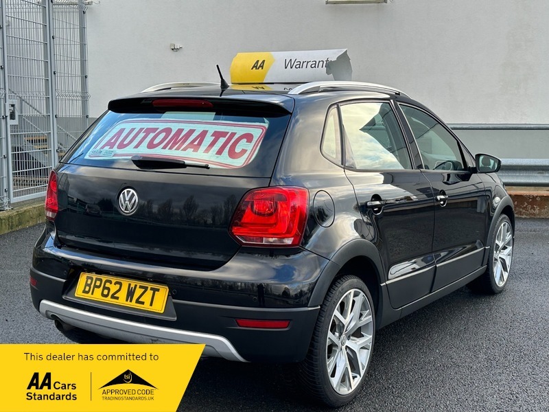 Volkswagen Polo 1.2 Tsi Dsg Black #2