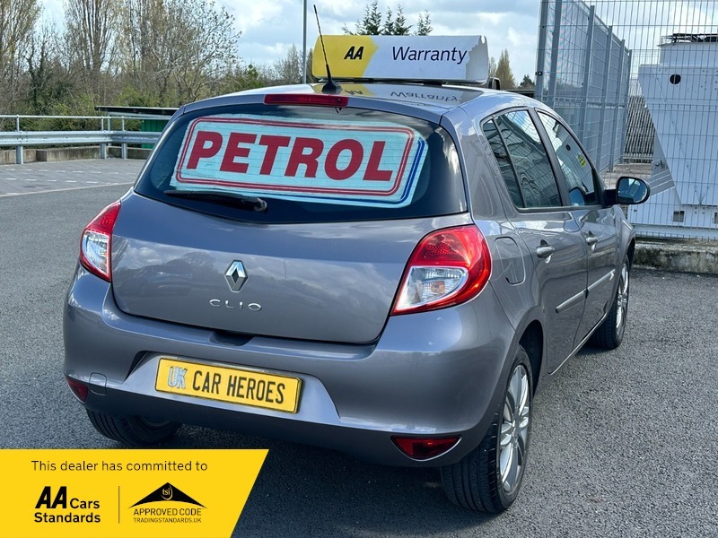 Renault Clio 1.2 Dynamique Tomtom Grey #2