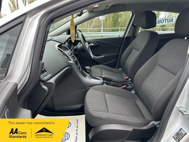 Vauxhall Astra Design 1.6 FV63ONB Silver #6