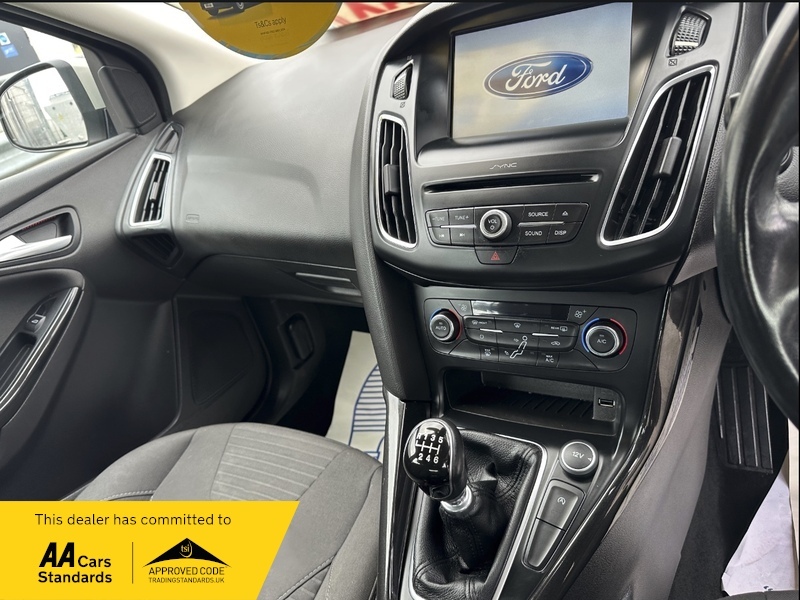 Ford Focus 20 Tax Titanium Sat DX16MTV Silver #6