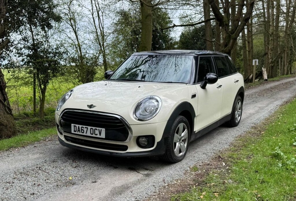 Mini Clubman Estate 1.5 Clubman Cooper 2017 DA67OCV White #4