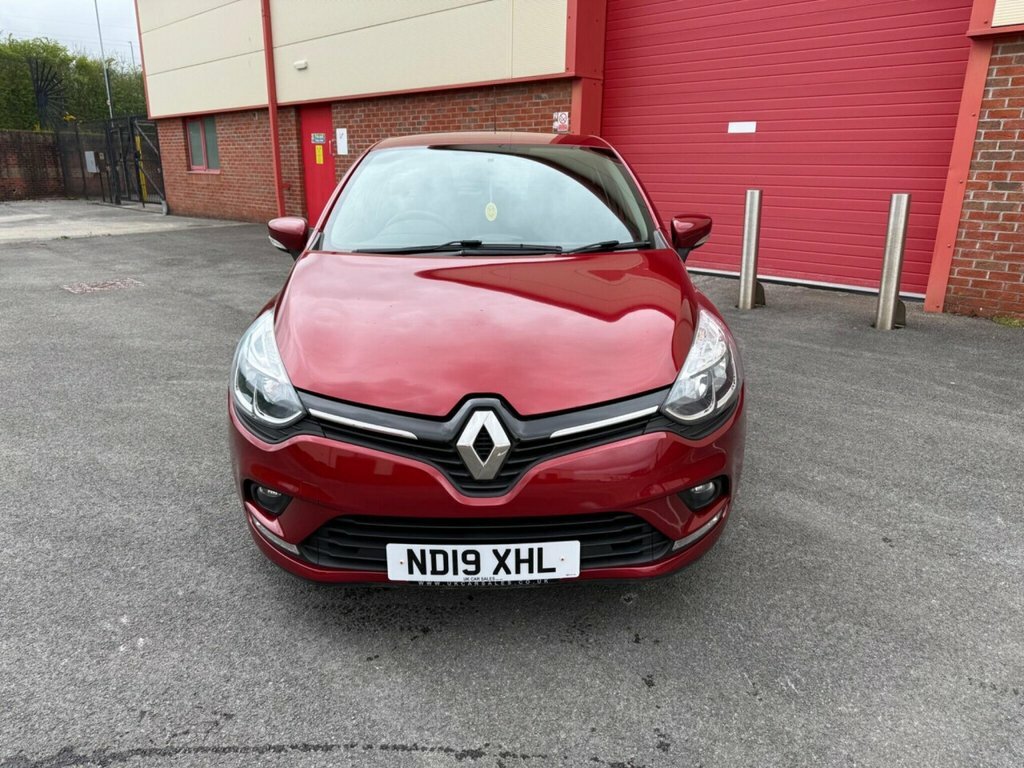Renault Clio Hatchback ND19XHL Red #5