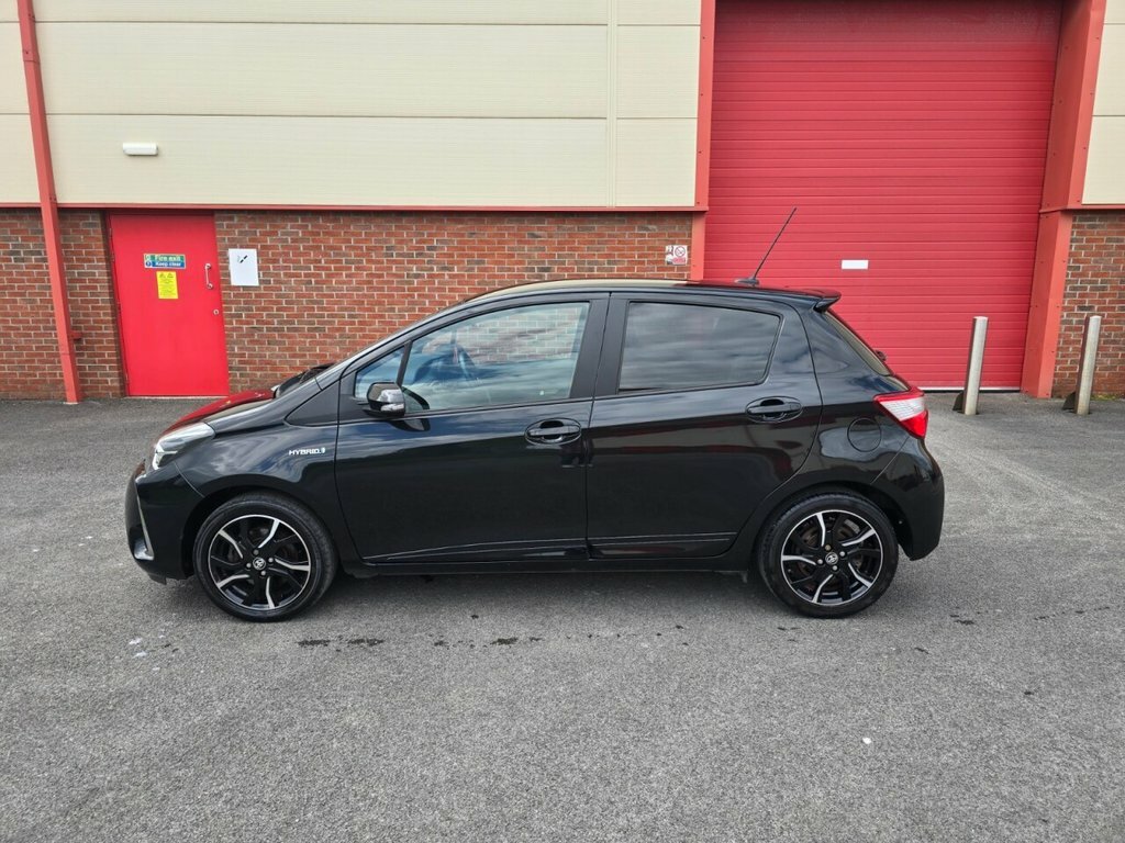 Toyota Yaris Hatchback FL68WXF Black #3
