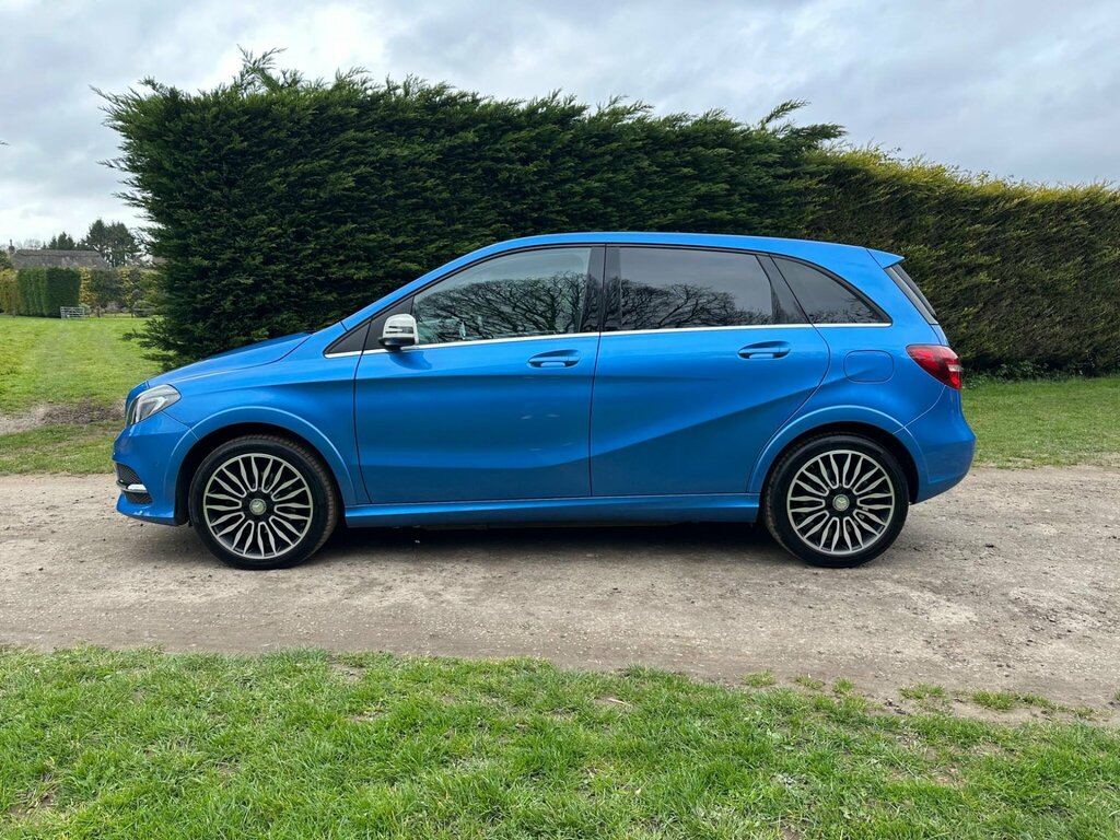 Mercedes-Benz B Class B250e Art Premium Blue #5